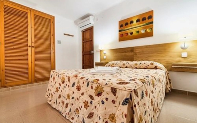 Bungalow Es Pins