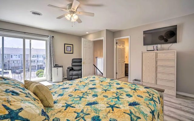 Brigantine Retreat w/ Balconies - Walk to Beach!
