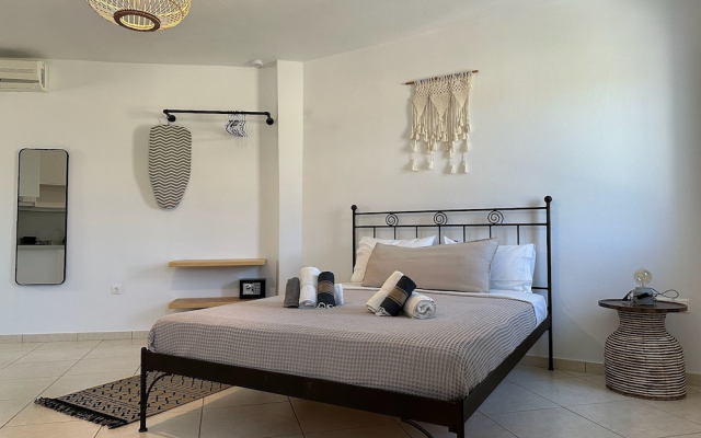 Ammos Andros Accommodation