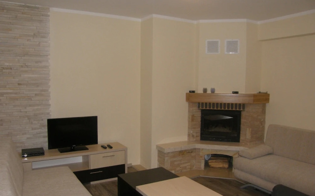 Apartments Max-Well