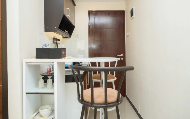 Studio Gateway Pasteur Apartment near Pasteur Exit Toll By Travelio