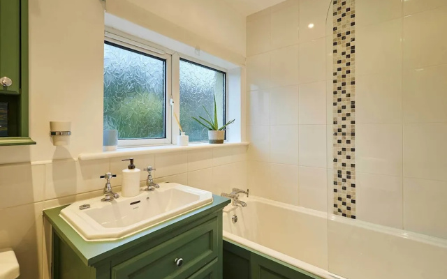 Host and Stay 36 Hardy Meadows