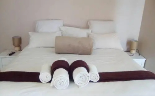 Elilo Bed and breakfast