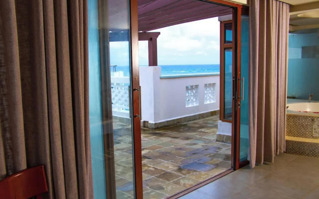The Royal Shaza Suites