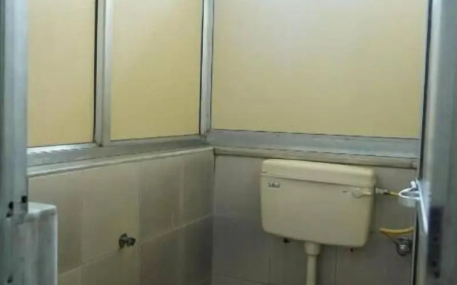 Hotel Sharda Sion