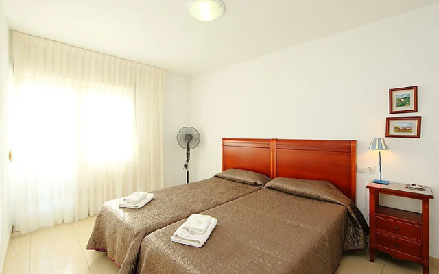 Giner - Two Bedroom
