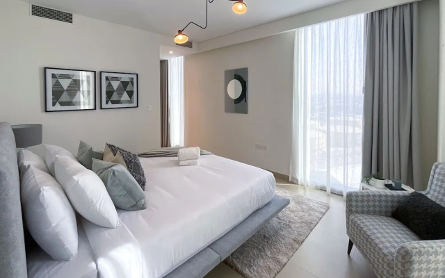 HiGuests - EMAAR 52-42