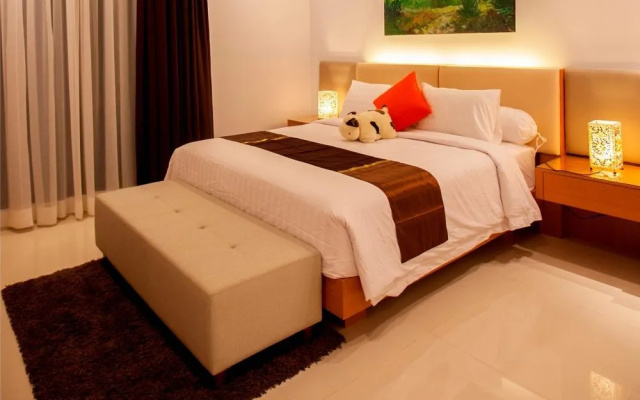 Ohara City View 5BR Villa Heated Pool and Billiard