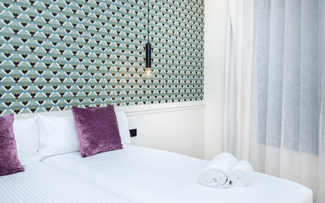 Arcelon Hotel