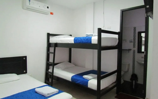 Hotel Diamonds