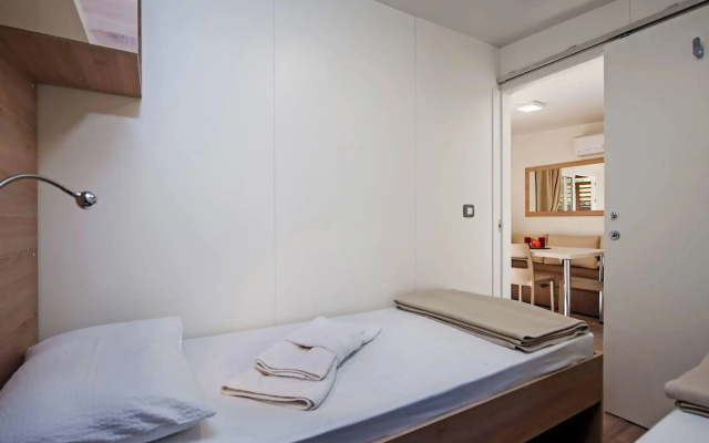 Aqua Camp Mobile Homes in Camping Porton Biondi