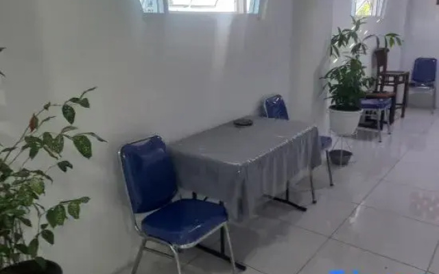 OYO 94771 White House Arafah Syariah