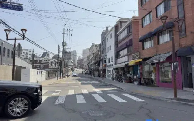 Where Past Meets Present on Antique street, Itaewon