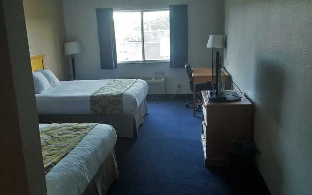 Baymont Inn & Suites Indianapolis Northeast