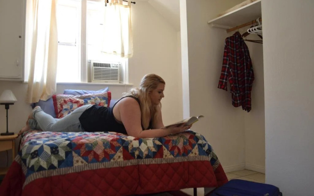 HI - Los Angeles Fullerton Hostel
