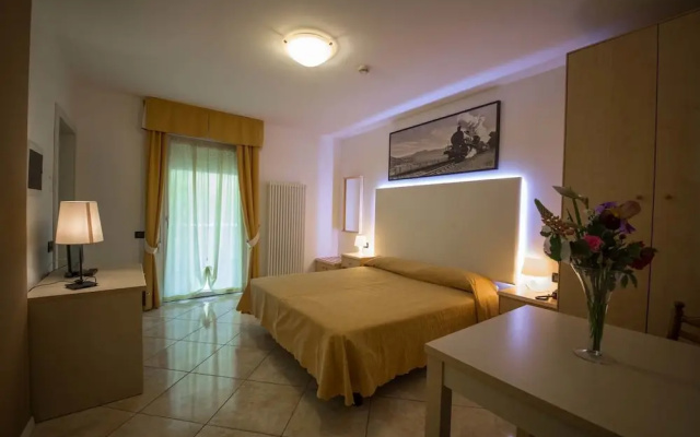 Residence Hotel Miralago