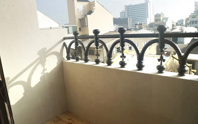2222 Guest House