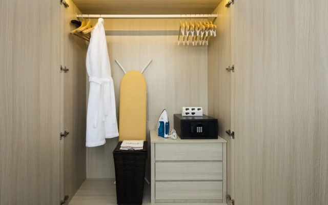 Royal Center Suite Luxury