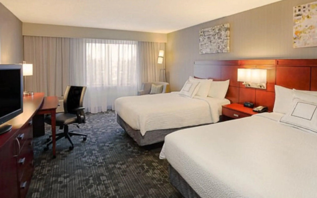Courtyard by Marriott Mishawaka-University Area