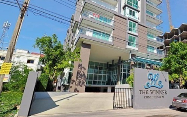 Отель The Winner Condo - 703 By Axiom Паттайя вид на фасад