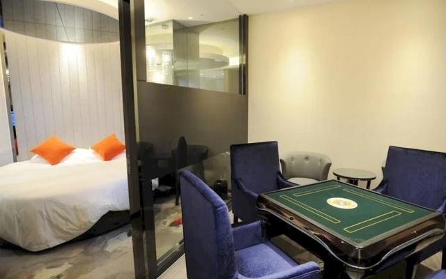 City Makino Holiday Inn