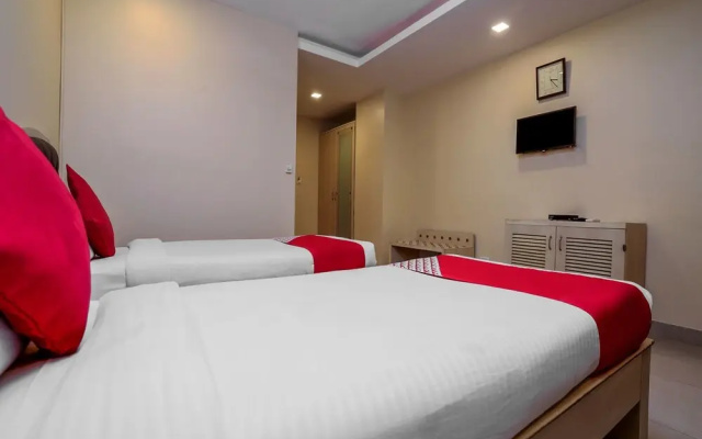 OYO 1076 Hotel Tourist Palace