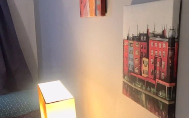 Studio Downtown - Metro Sherbrooke