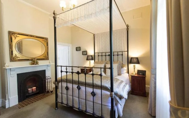 The Greens of Leura Bed & Breakfast
