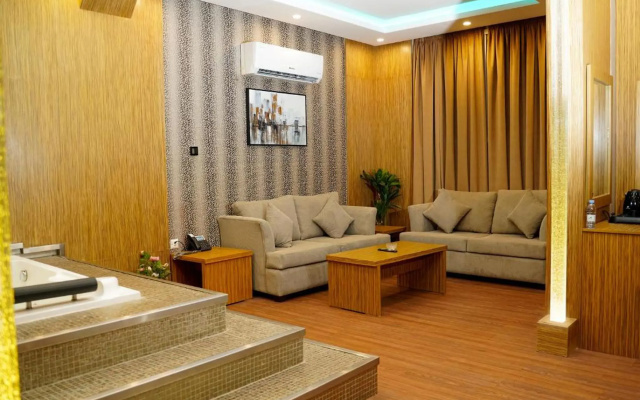 Palette Luxury Credi Hotel