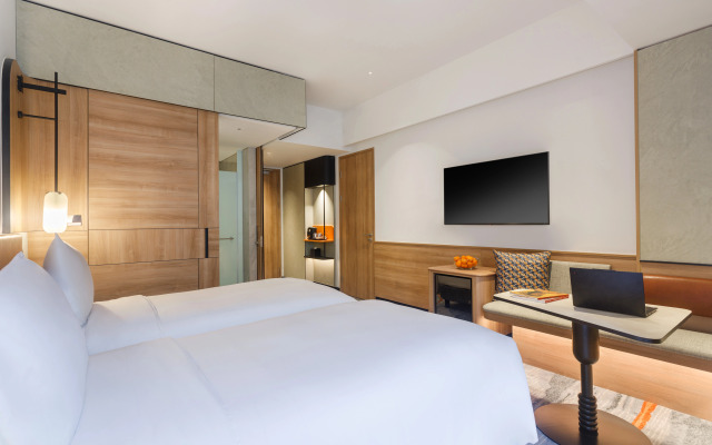 Harris Hotel & Convention Serpong