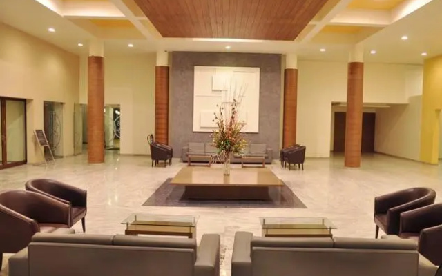 Seasons Hotel - Rajkot