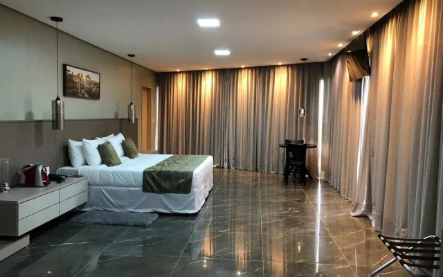 Roma Hotel