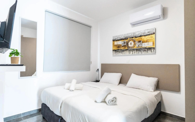 Spiros Luxury Apartments