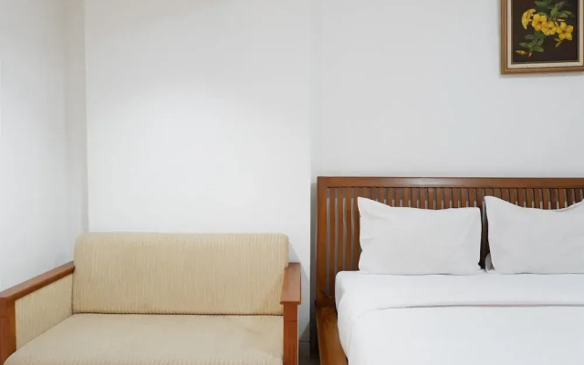 Pool View Studio Apartment Tamansari Sudirman