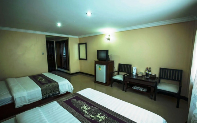 Royal Villa Angkor Hotel