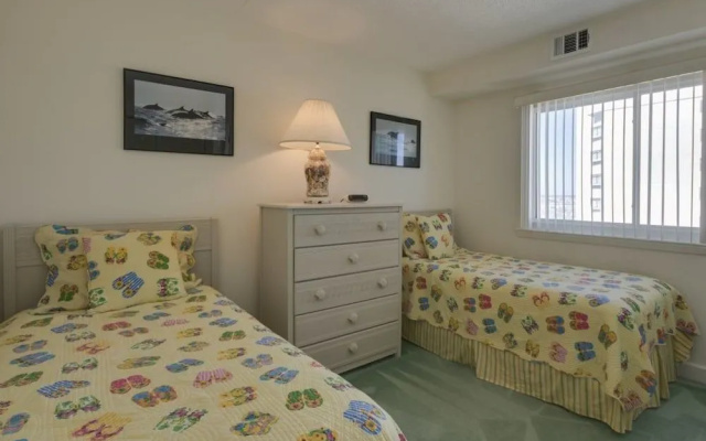 Capri 1710 - 2 Br Condo