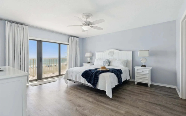 Boardwalk 401