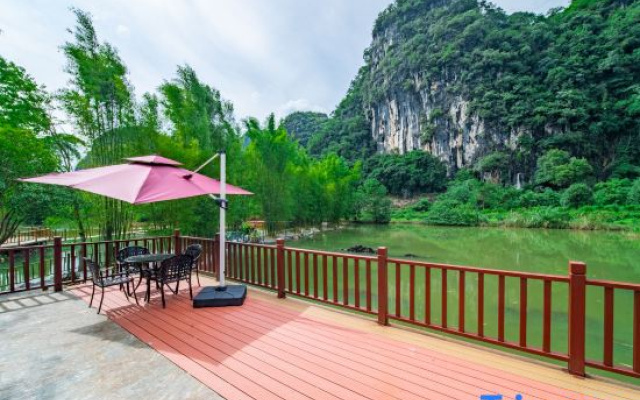 Yangshuo Lotus Pond Night Villa