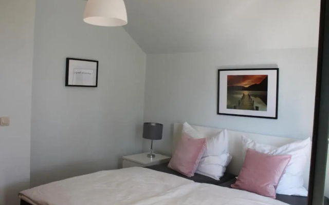 Haakestrasse 1a