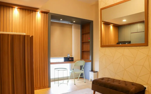 Well Furnished And Cozy 2Br Tokyo Riverside Pik 2 Apartment