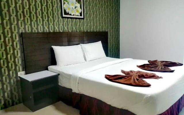 Grand Pruksa Siri Apartment