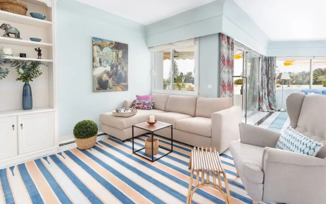 3BD Exclusive Apartment in Guadalmina Beach, Parque del sol