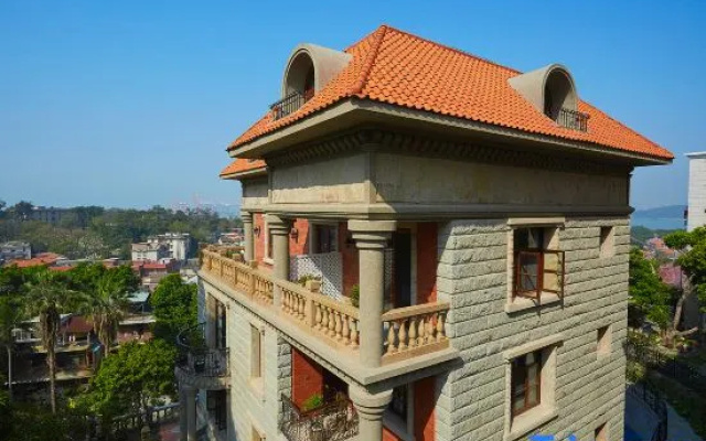Gulangyu Chuncao Fragrance Seaview Villa (Sanqiutian Wharf Branch)