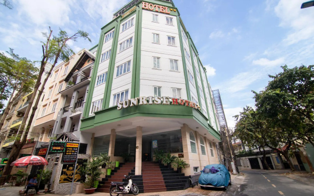 Sunrise Trung Son Hotel