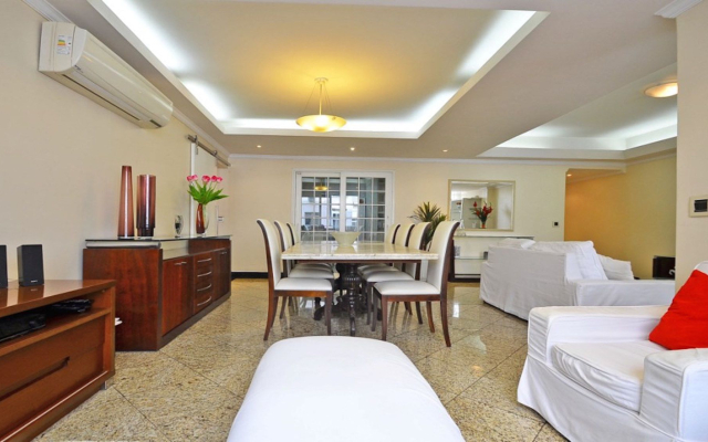 MZ Apartments Raul Pompeia