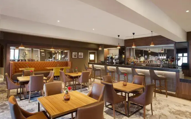 Thistle Hotel