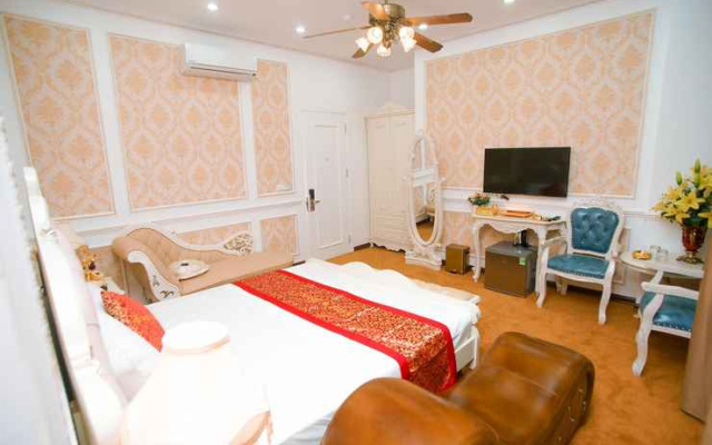 King's Hotel Cau Giay