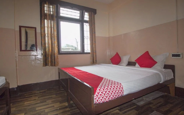 OYO 19941 Hotel Blue Diamond