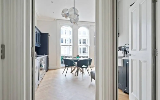 Stunning Notting Hill 1bed W/balcony 10min fr Tube