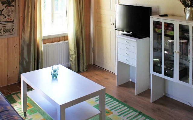 6 Person Holiday Home in Stjarnhov